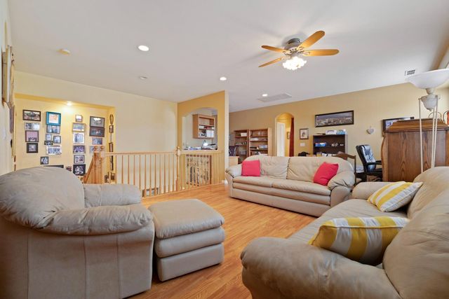 4237 Blake Dr, Modesto, CA 95356