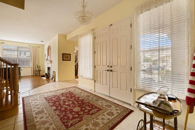4237 Blake Dr, Modesto, CA 95356