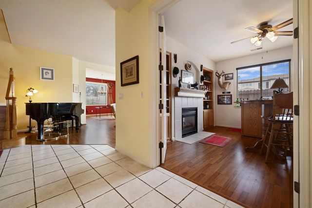 4237 Blake Dr, Modesto, CA 95356
