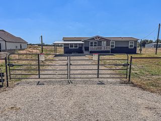 1184 Hayes Road, Sherman, TX 75090