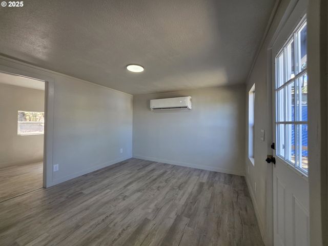 510 BOYER Rd, Riddle, OR 97469