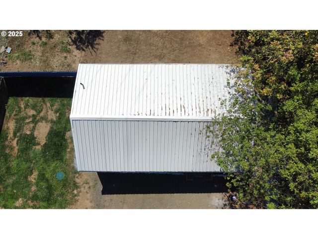 510 BOYER Rd, Riddle, OR 97469