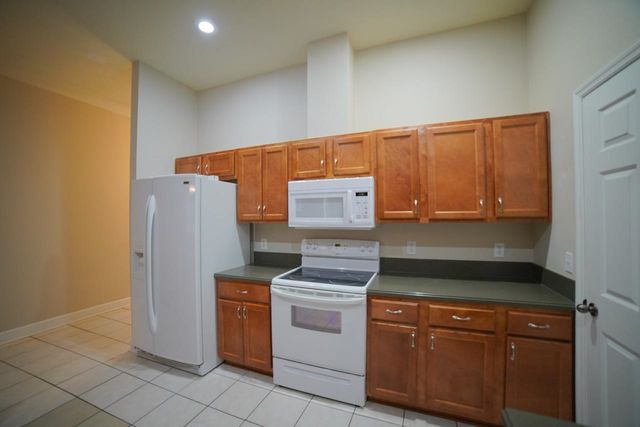 5560 Hampton Hill Circle, Tallahassee, FL 32311