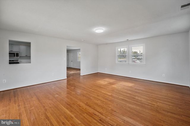 7120 BEULAH ST, Alexandria, VA 22315