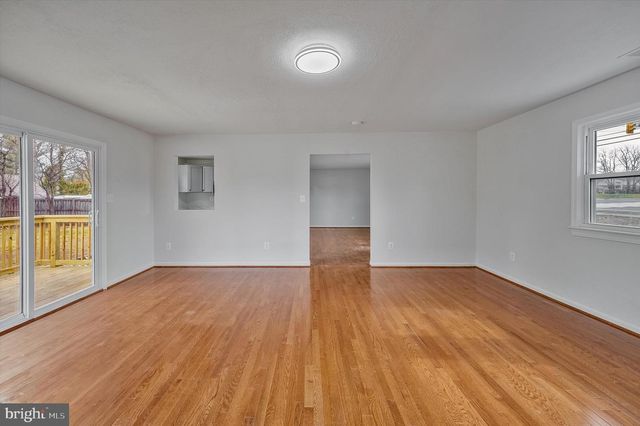 7120 BEULAH ST, Alexandria, VA 22315