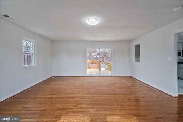 7120 BEULAH ST, Alexandria, VA 22315