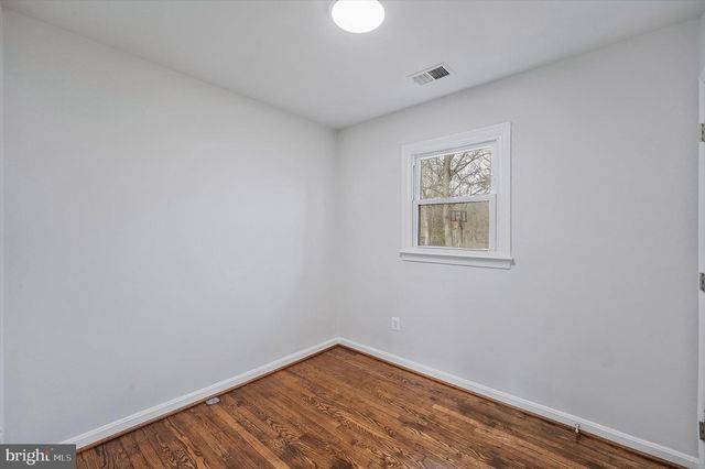 7120 BEULAH ST, Alexandria, VA 22315