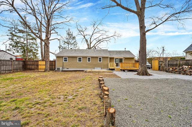 7120 BEULAH ST, Alexandria, VA 22315