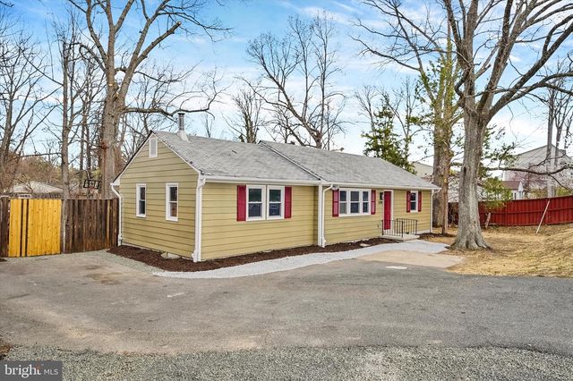 7120 BEULAH ST, Alexandria, VA 22315