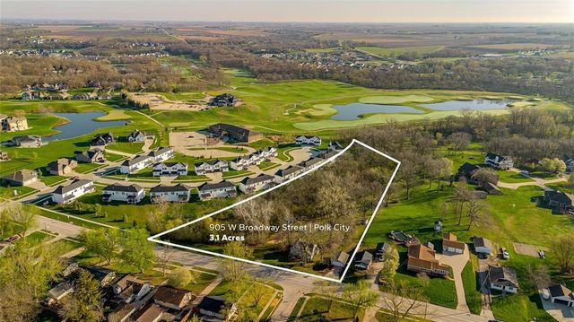 905 W Broadway Street, Polk City, IA 50226