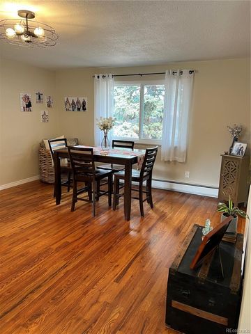 2156 S Balsam Court, Lakewood, CO 80227