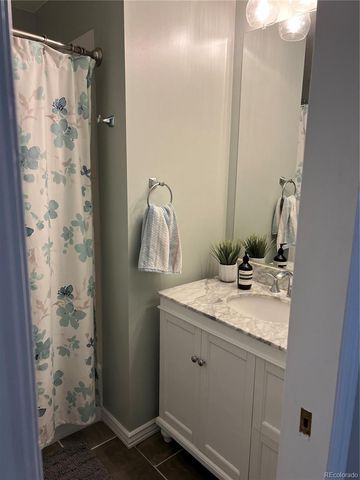 2156 S Balsam Court, Lakewood, CO 80227