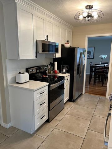 2156 S Balsam Court, Lakewood, CO 80227