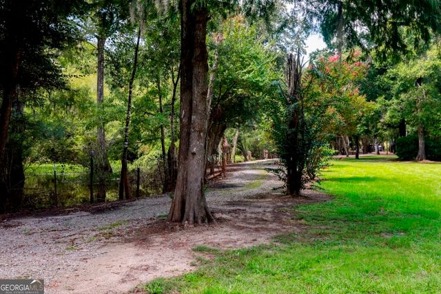 2420 Hickory Bluff Road, Brooklet, GA 30415