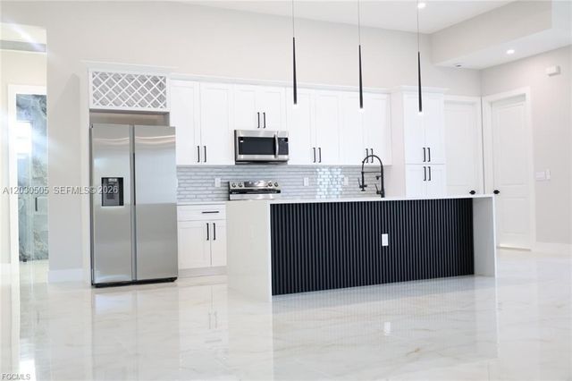 3512 9th Street W, Lehigh Acres, FL 33971