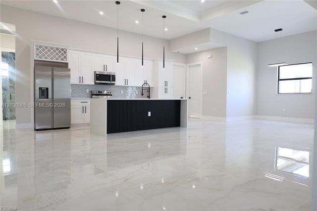 3512 9th Street W, Lehigh Acres, FL 33971