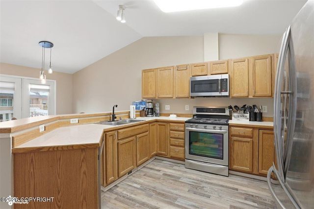 2211 Ridgemont Drive, Anchorage, AK 99507