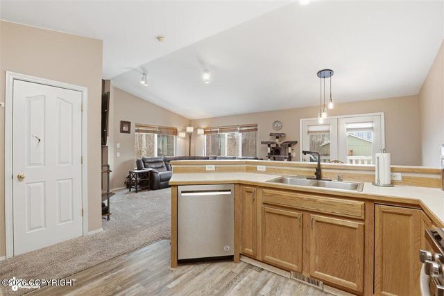 2211 Ridgemont Drive, Anchorage, AK 99507