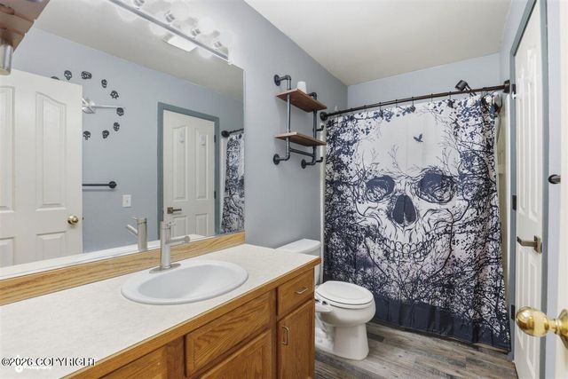 2211 Ridgemont Drive, Anchorage, AK 99507