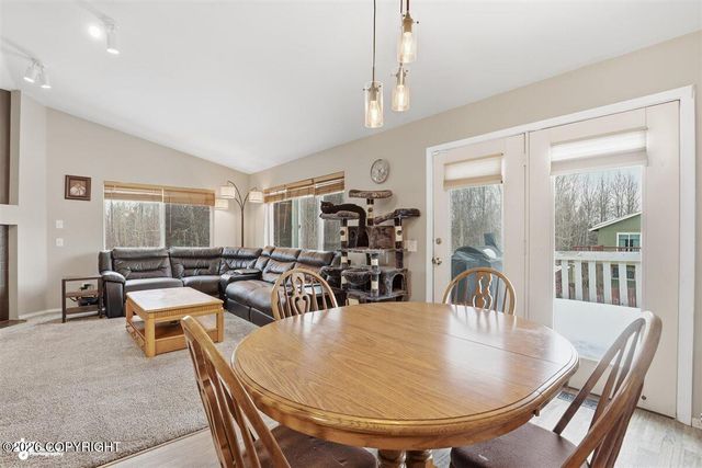 2211 Ridgemont Drive, Anchorage, AK 99507