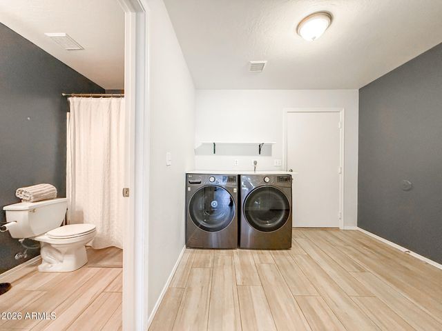 1705 E YUKON Drive, Phoenix, AZ 85024