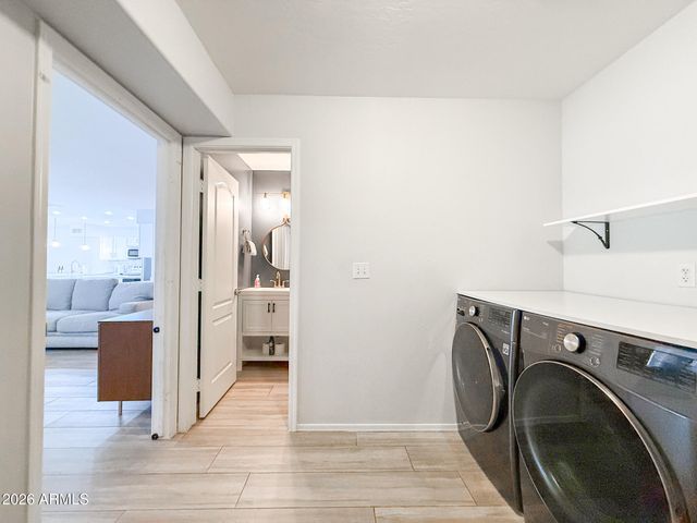 1705 E YUKON Drive, Phoenix, AZ 85024