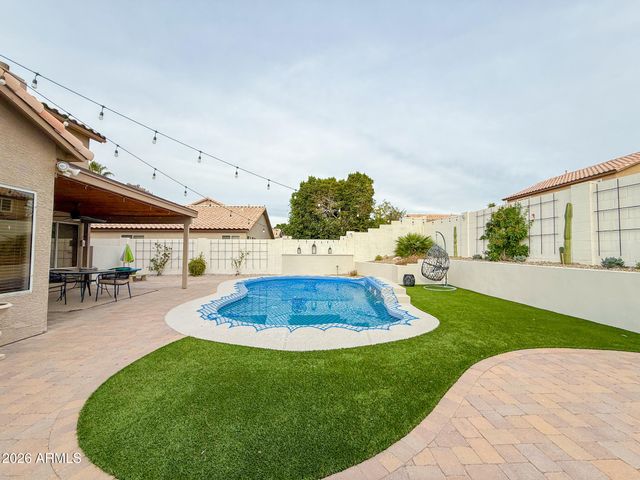 1705 E YUKON Drive, Phoenix, AZ 85024