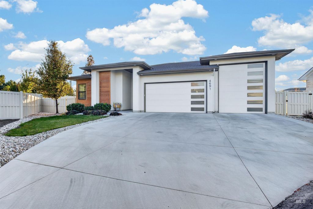 4691 S Abbott Way, Meridian, ID 83642 photo 2