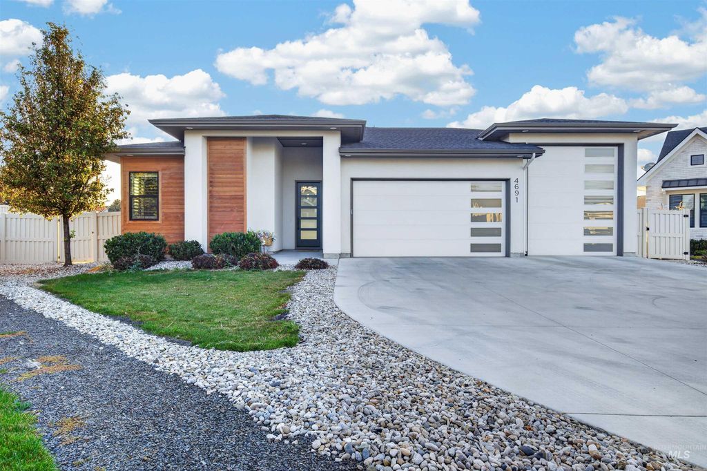 4691 S Abbott Way, Meridian, ID 83642 photo 4