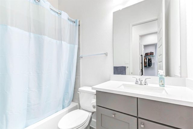 5130 Albany Shores Lane, Fulshear, TX 77441