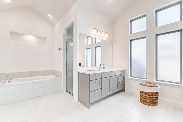 5130 Albany Shores Lane, Fulshear, TX 77441