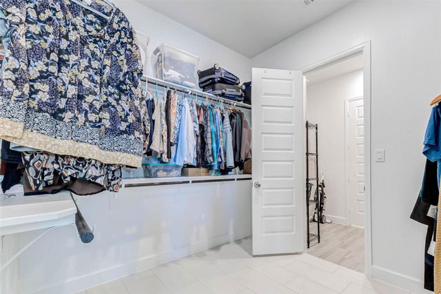 5130 Albany Shores Lane, Fulshear, TX 77441