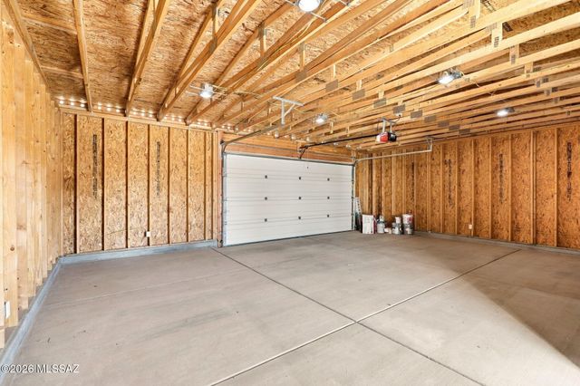950 W Ina Road, Tucson, AZ 85704