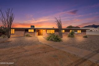 950 W Ina Road, Tucson, AZ 85704