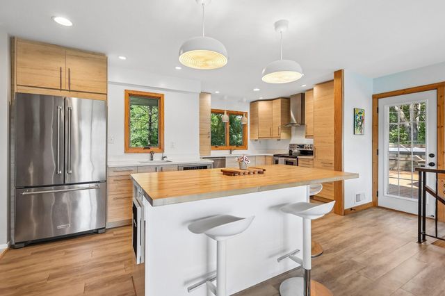 10256 Kismet Lane N, Stillwater, MN 55082