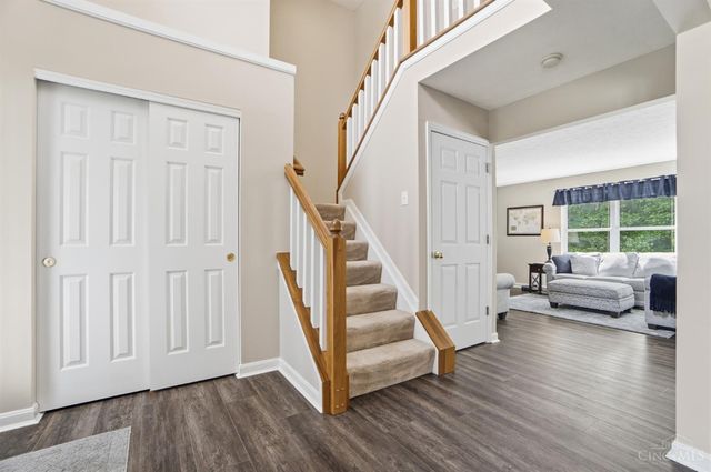 8777 Woolstone Court, Hamilton Twp, OH 45039