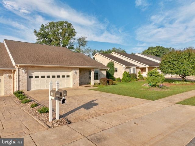607 KESTREL CT, Woodstock, VA 22664