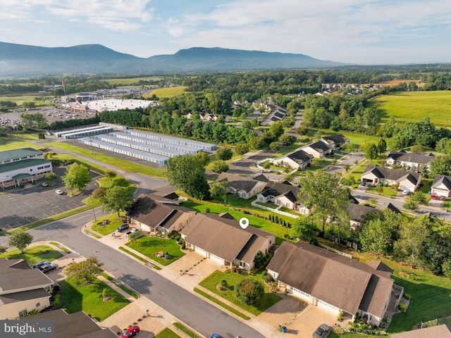 607 KESTREL CT, Woodstock, VA 22664