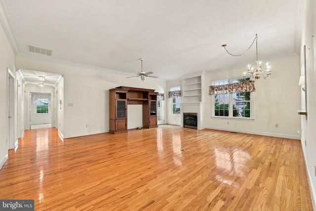 607 KESTREL CT, Woodstock, VA 22664
