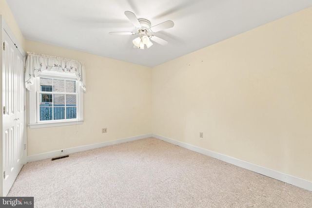607 KESTREL CT, Woodstock, VA 22664