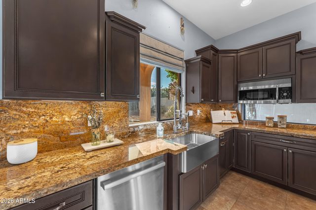 16417 S 23RD Way, Phoenix, AZ 85048