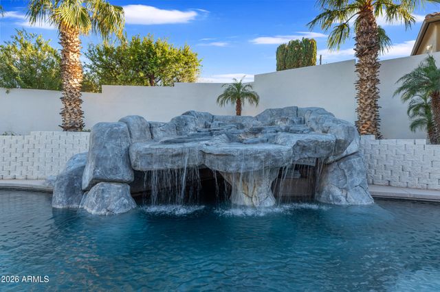 16417 S 23RD Way, Phoenix, AZ 85048