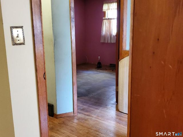 65 Vernon Road, East Hartford, CT 06108