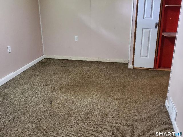 65 Vernon Road, East Hartford, CT 06108