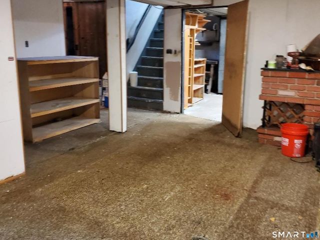 65 Vernon Road, East Hartford, CT 06108