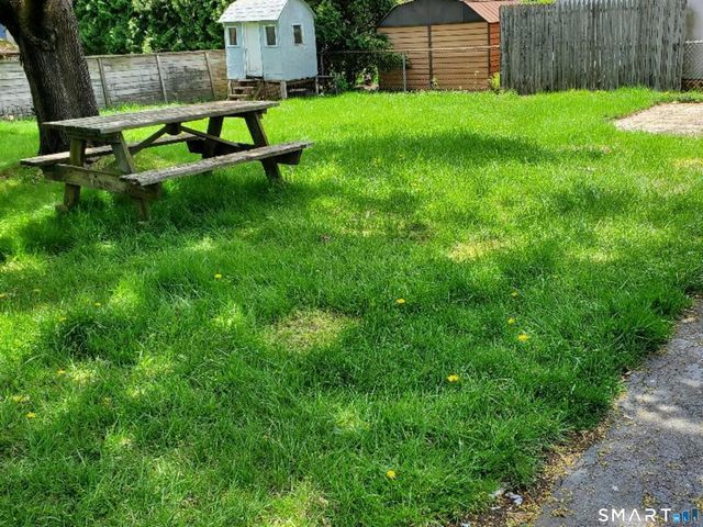 65 Vernon Road, East Hartford, CT 06108