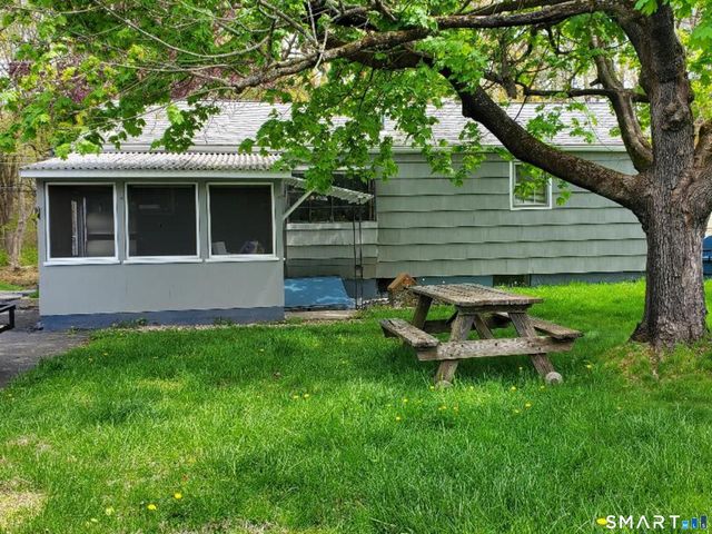 65 Vernon Road, East Hartford, CT 06108