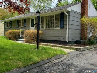 65 Vernon Road, East Hartford, CT 06108