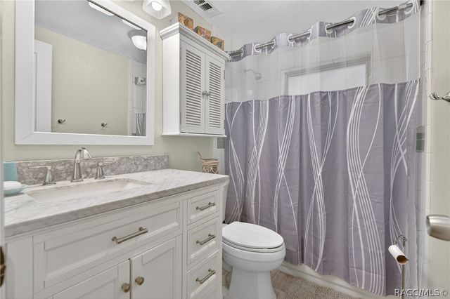 10709 W Halls River Road, Homosassa, FL 34448