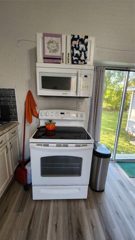 145 N Kealy Street 1, Lewisville, TX 75057